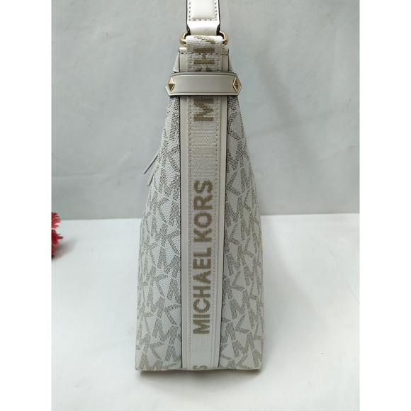 Michael Kors Maeve Vanilla Ivory Leather Zipper Closure Hobo Shoulder Bag - NWT - Picture 5 of 16